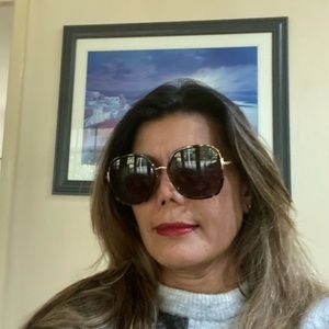 Meet your Posher, Gilda